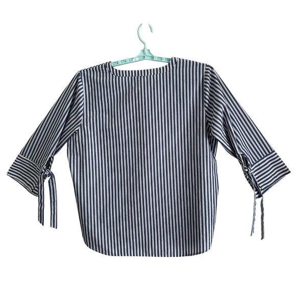 Van Heusen Womens Blue & White Striped Button Up Blouse Tie-Cuff Sleeves XXL - Picture 2 of 7